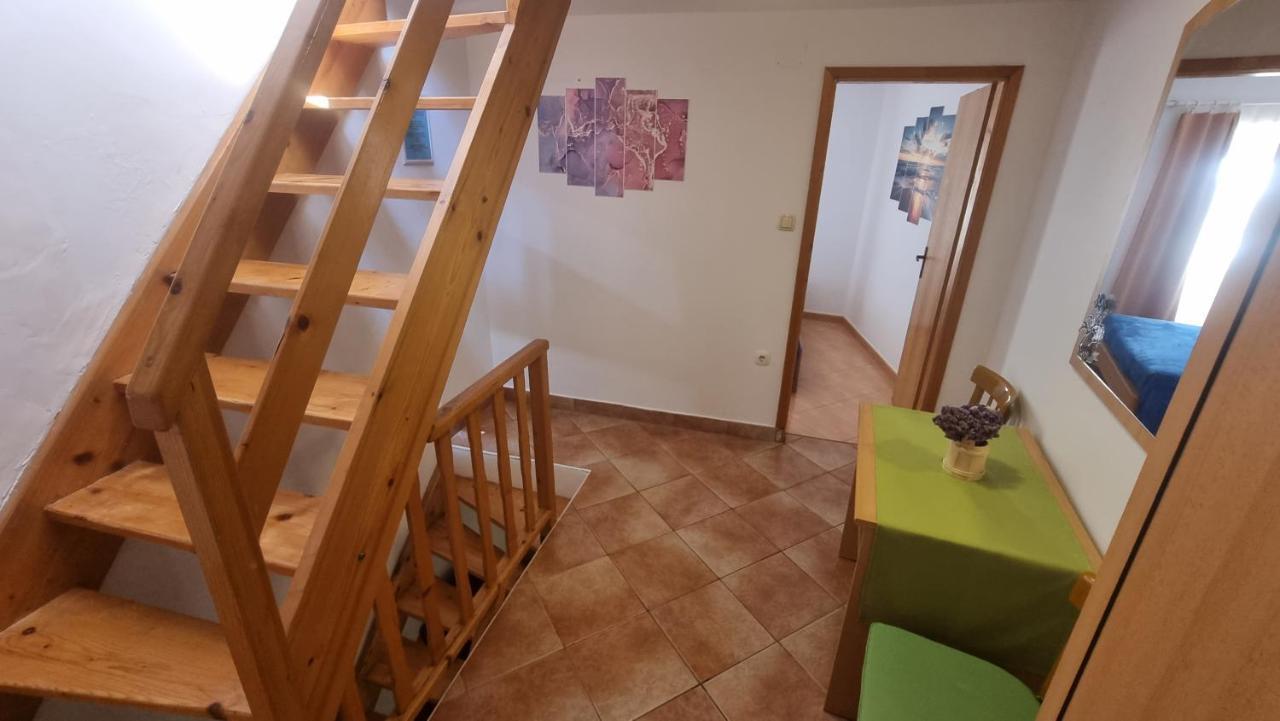 Apartment Igor With Balcony And Sea View 巴斯卡 外观 照片