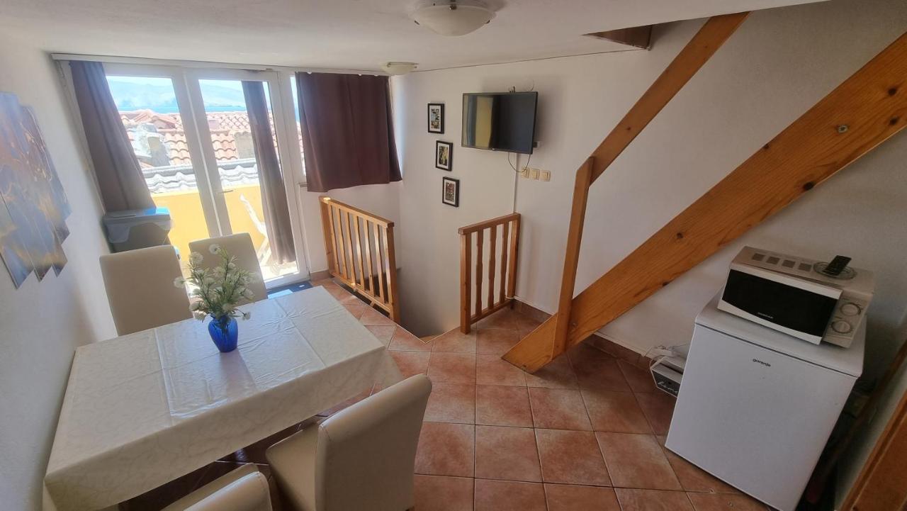 Apartment Igor With Balcony And Sea View 巴斯卡 外观 照片